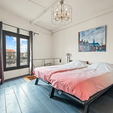 Turfhuys Aan Het Spaarne